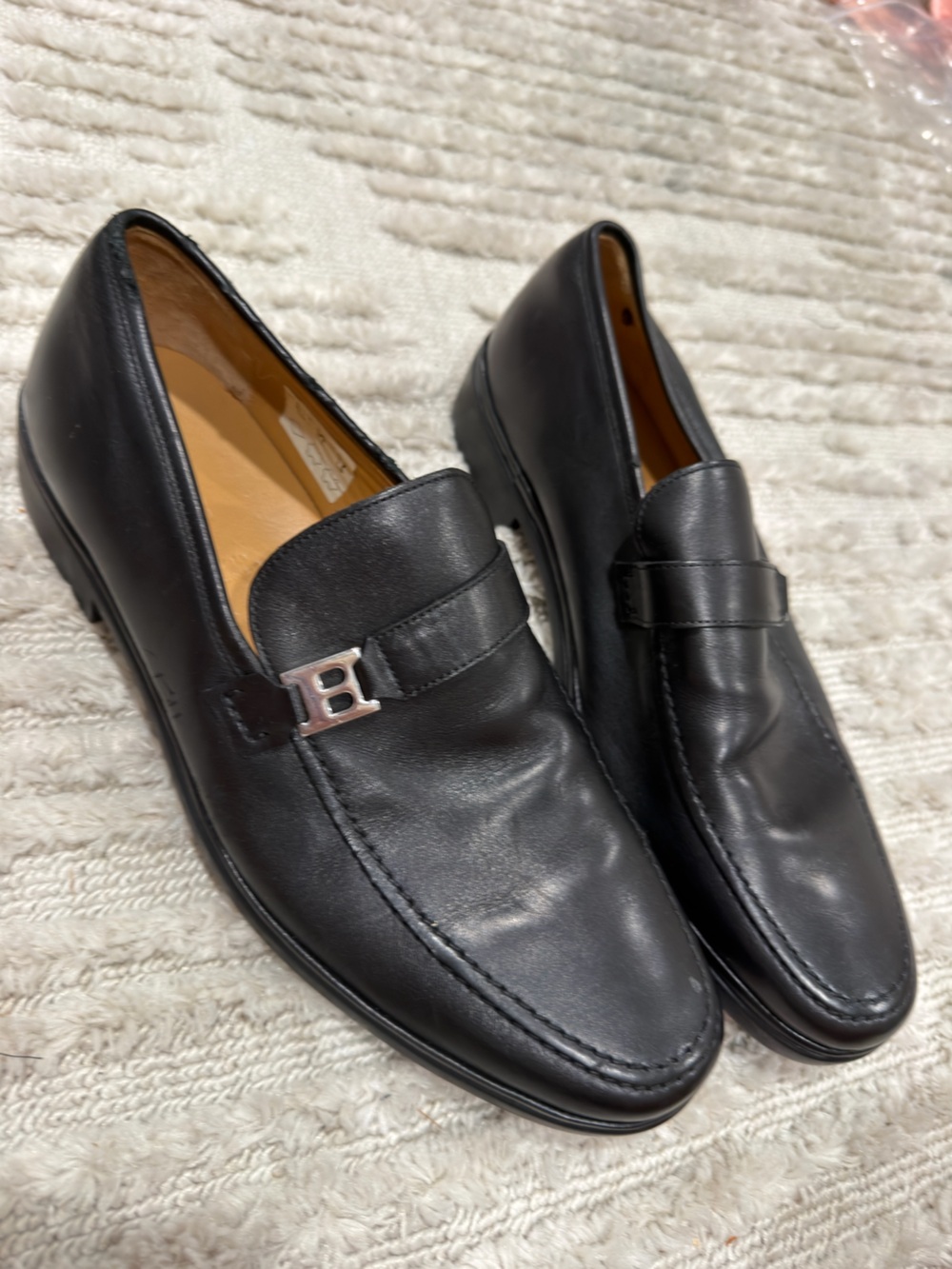 Bally Black Leather Slip-On Loafers with Silver 'B' Accent